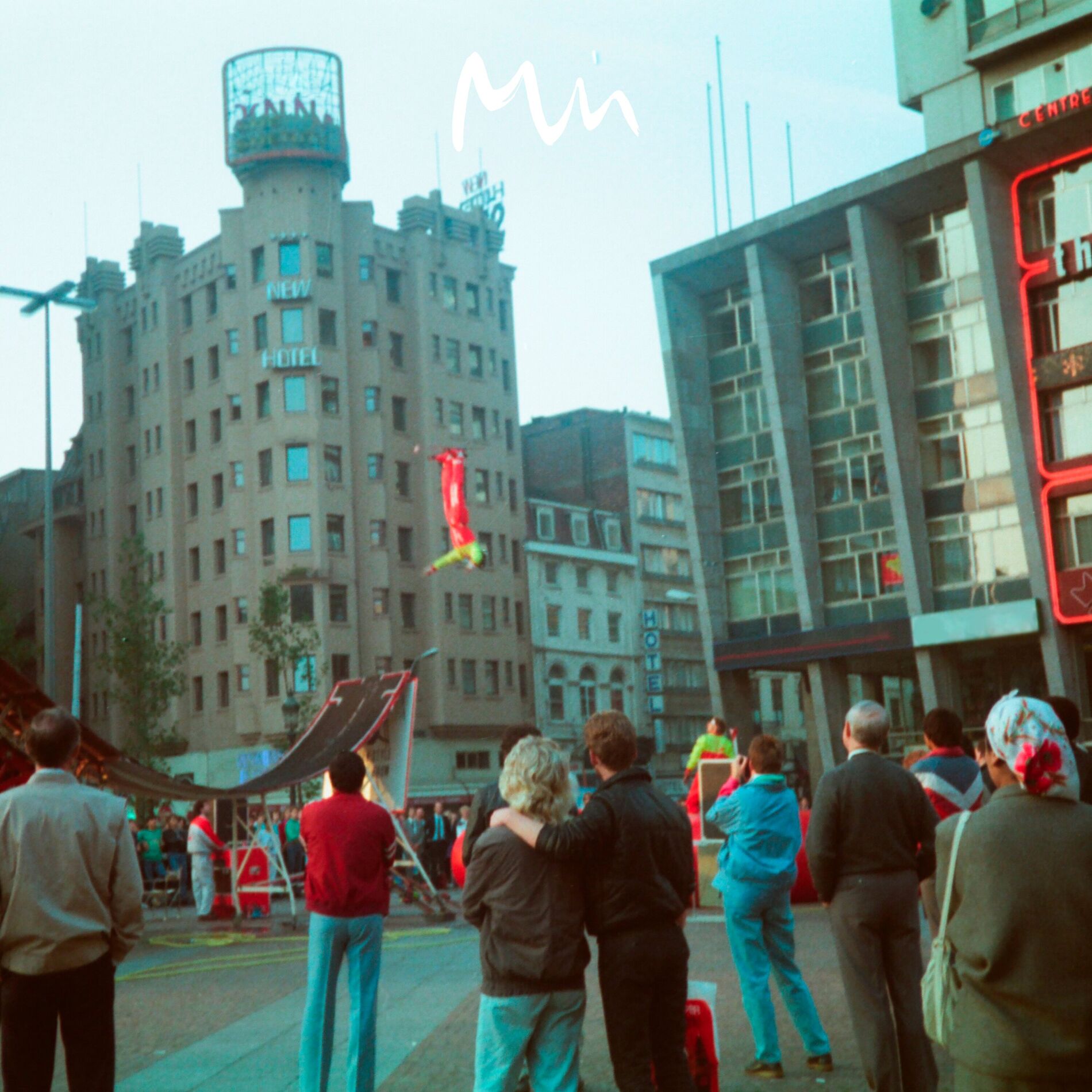 Album cover of Staring In The Dark