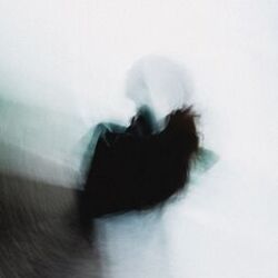 LÀ-BAS