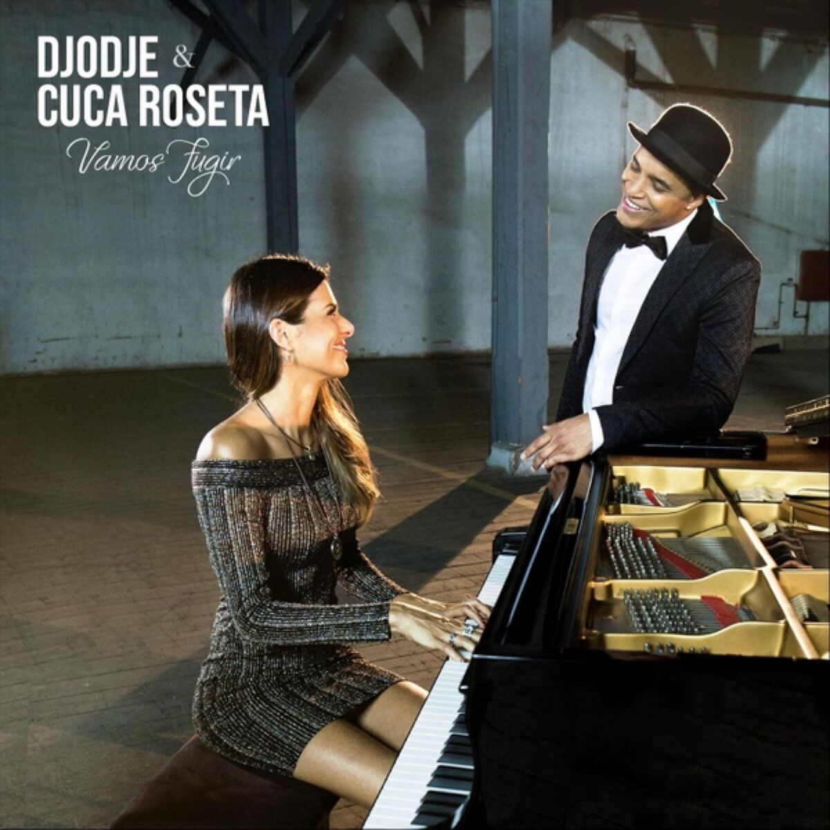 Album cover of Vamos Fugir