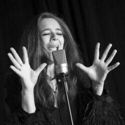 Cover of Amsterdam (Dans Le Port d’Amsterdam) (Radio Edit)