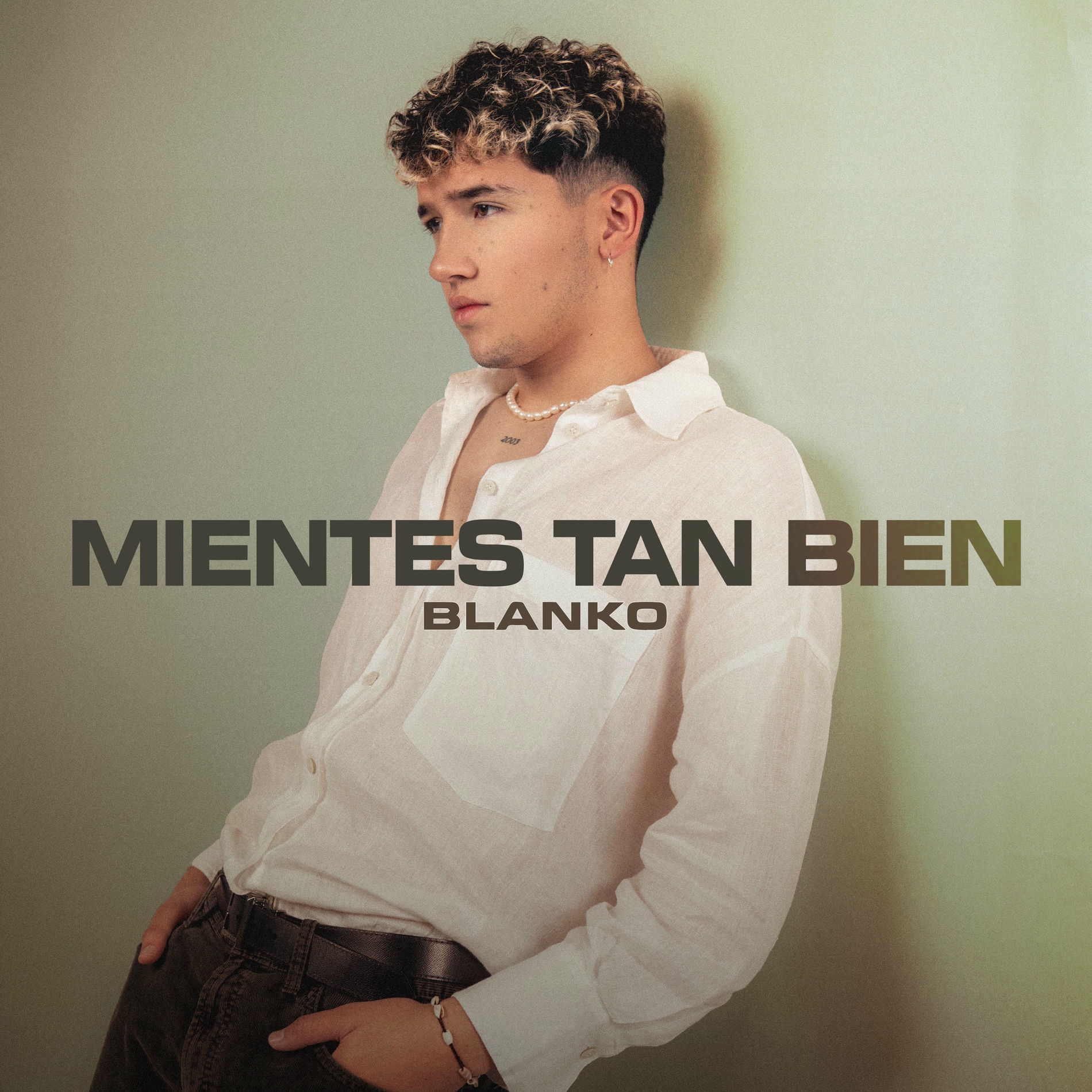 Album cover of MIENTES TAN BIEN