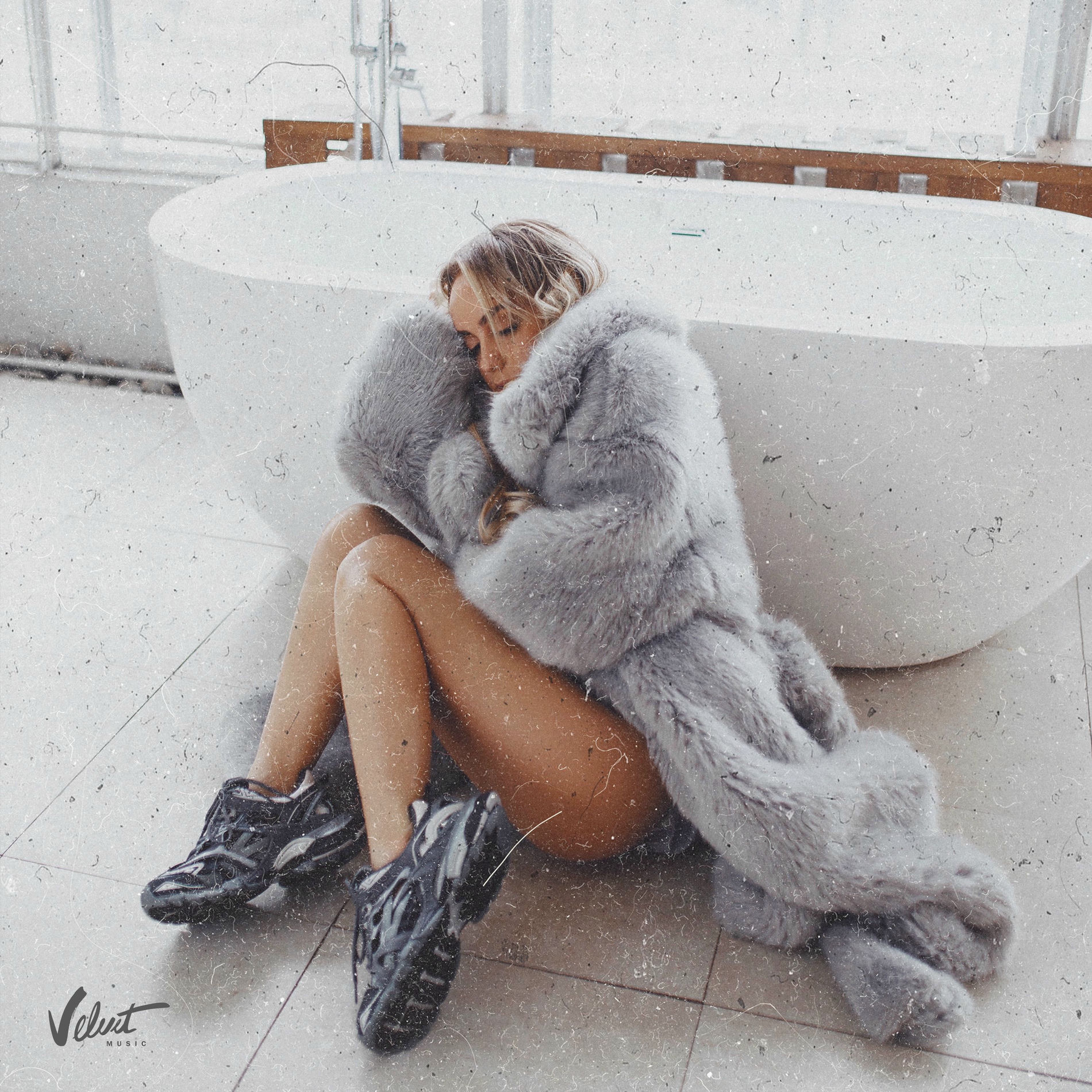 Album cover of Пряталась в ванной