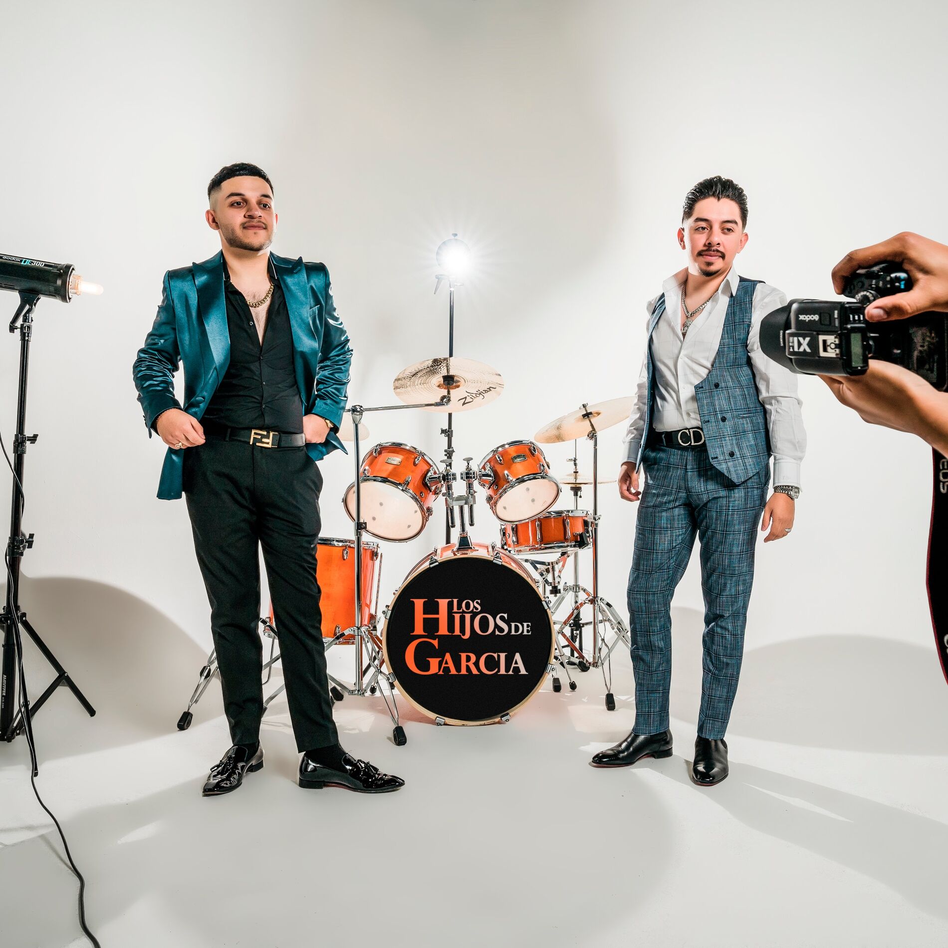 Album cover of Lujos y Libras