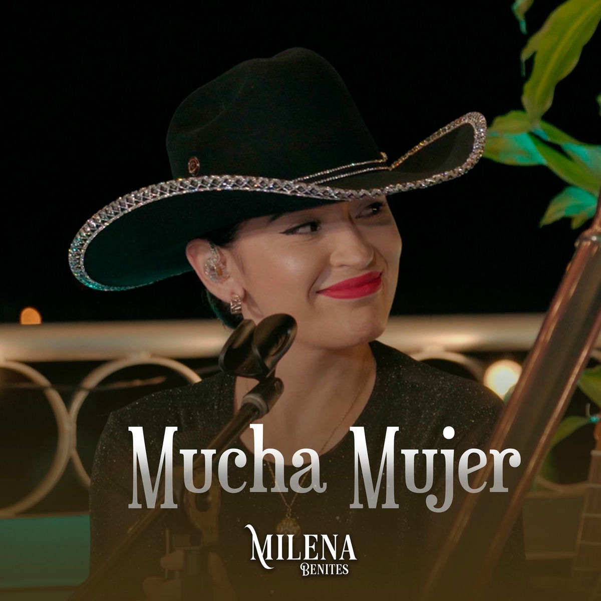 Album cover of Mucha Mujer