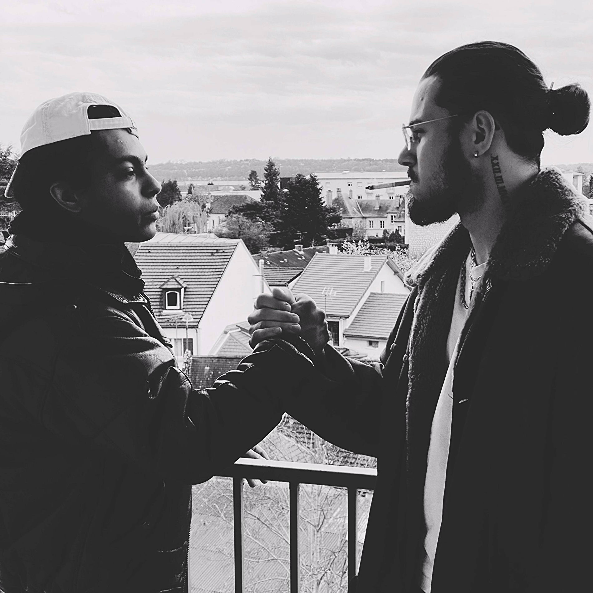 Album cover of Par terre (feat. Smo)