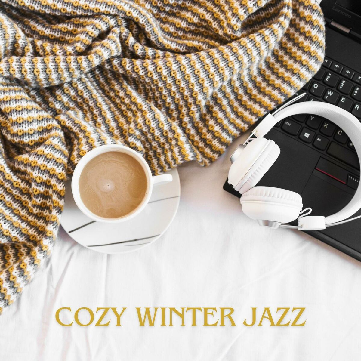 Album cover of Cozy Winter Jazz: Relaxing Tunes for Chilly Nights