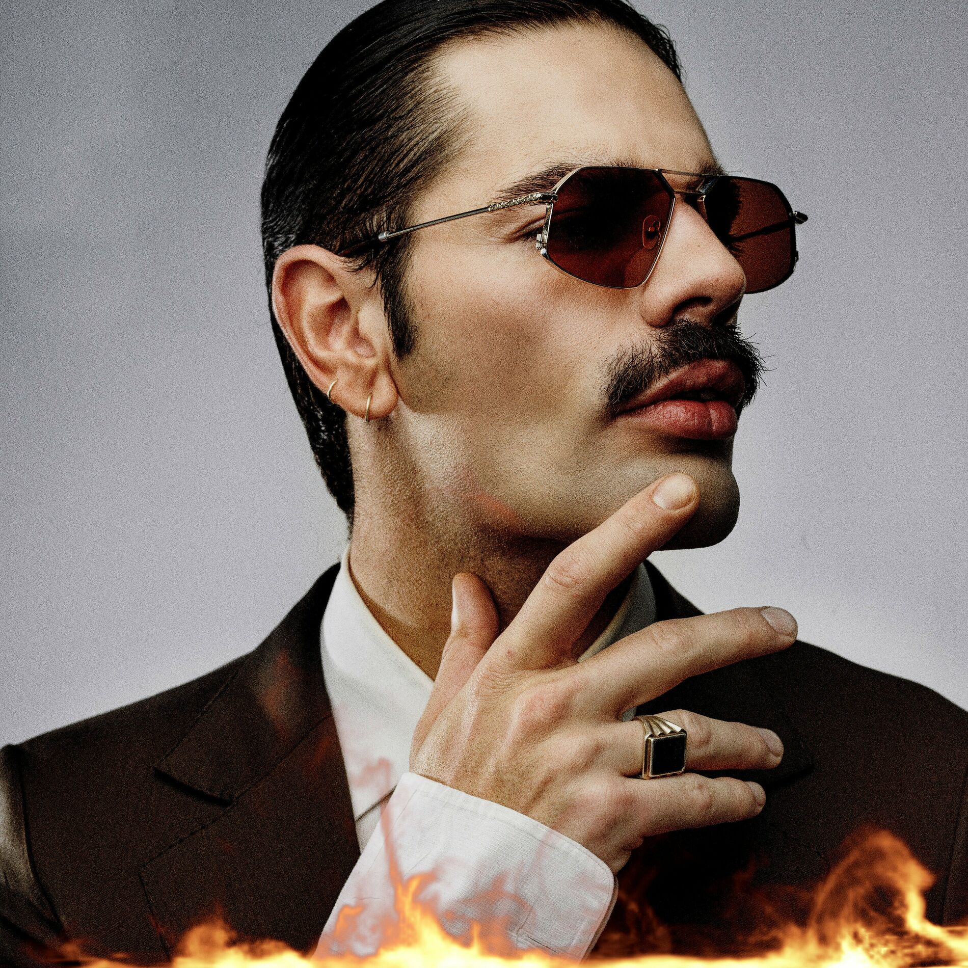 Album cover of Now I Don't Need Your Love