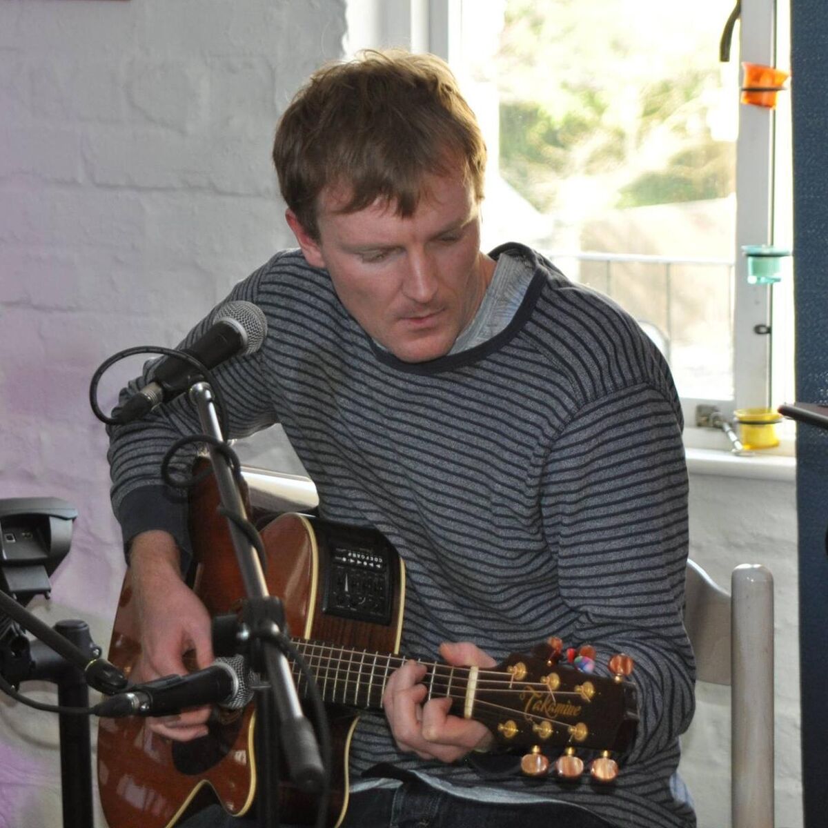 Album cover of Mr Jones