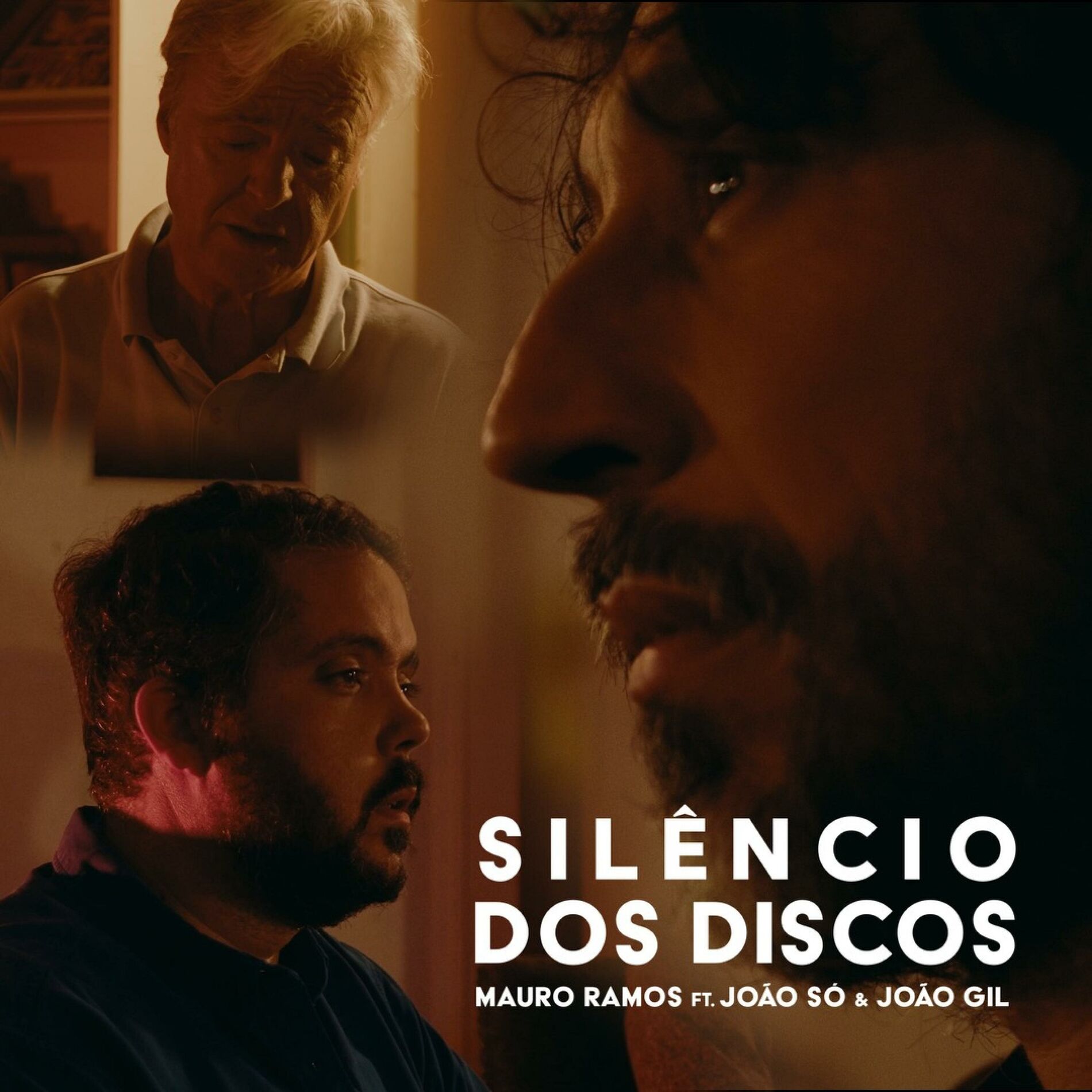 Album cover of Silêncio dos Discos (feat. João Só & João Gil)