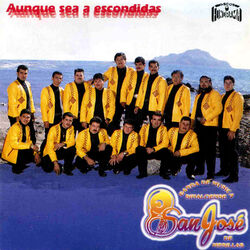 Cover of Aunque Sea a Escondidas