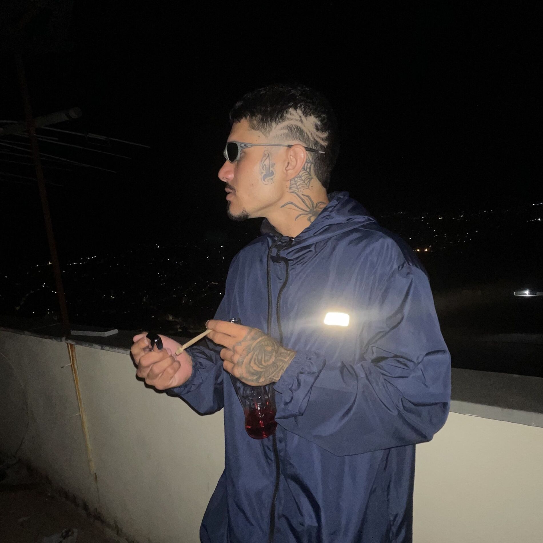 Album cover of SUSURRAR NO TEU OUVIDO E TE BOTA TUDO