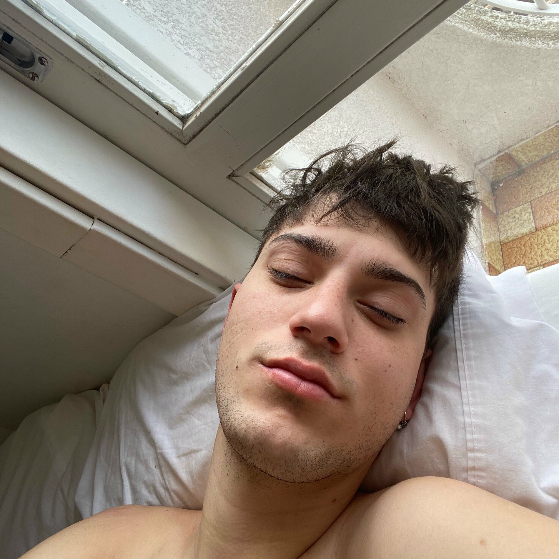 Album cover of me mentiste