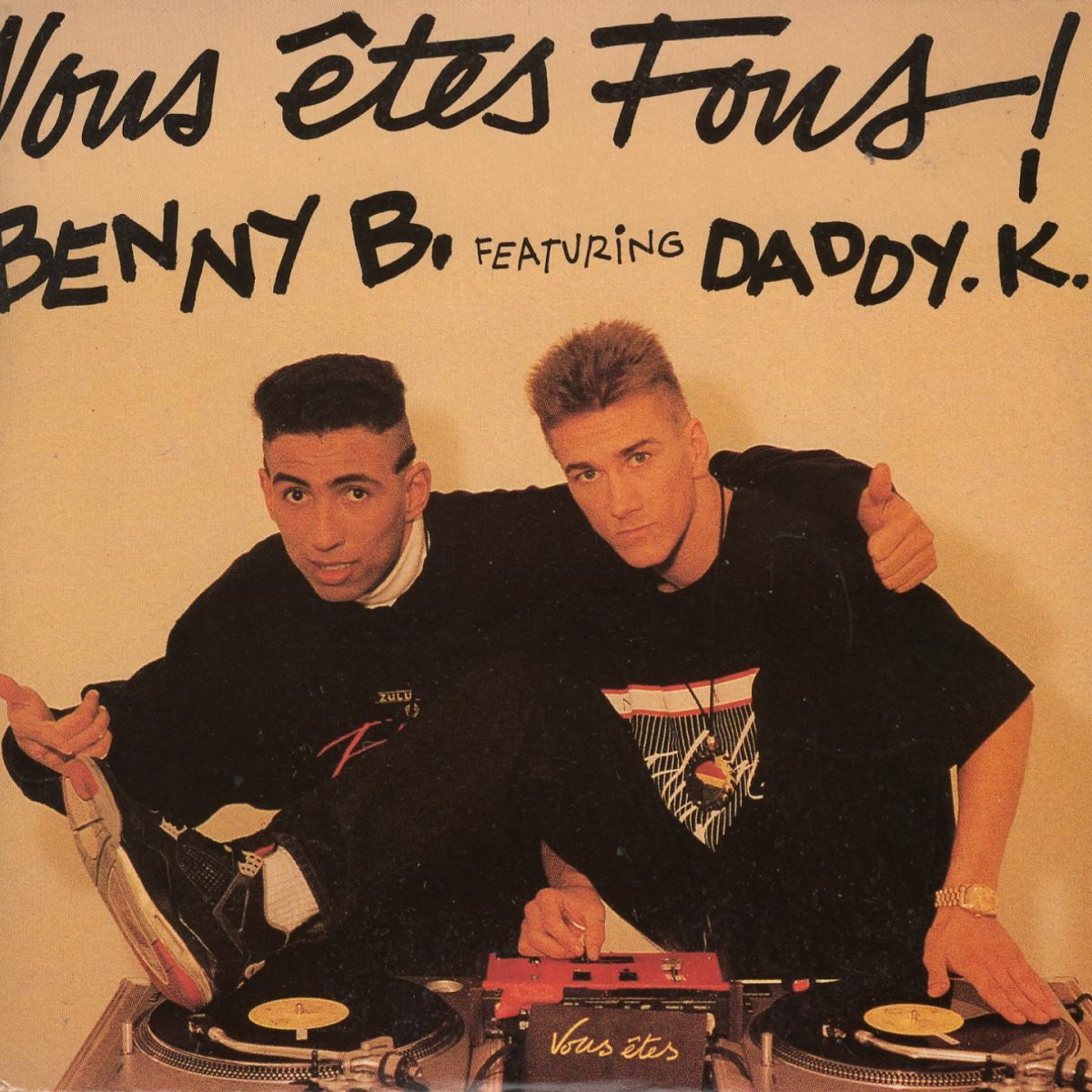 Album cover of Vous êtes fous