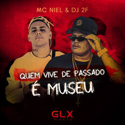 Cover of Quem Vive de Passado É Museu