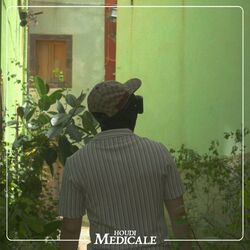 Cover of MÉDICALE