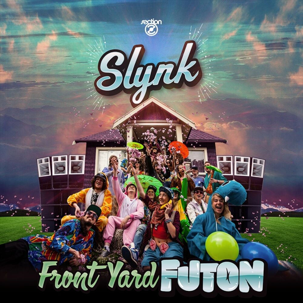 Picture of Front Yard Futon