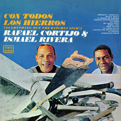 Cover of Con Todos los Hierros: Everything But The Kitchen Sink