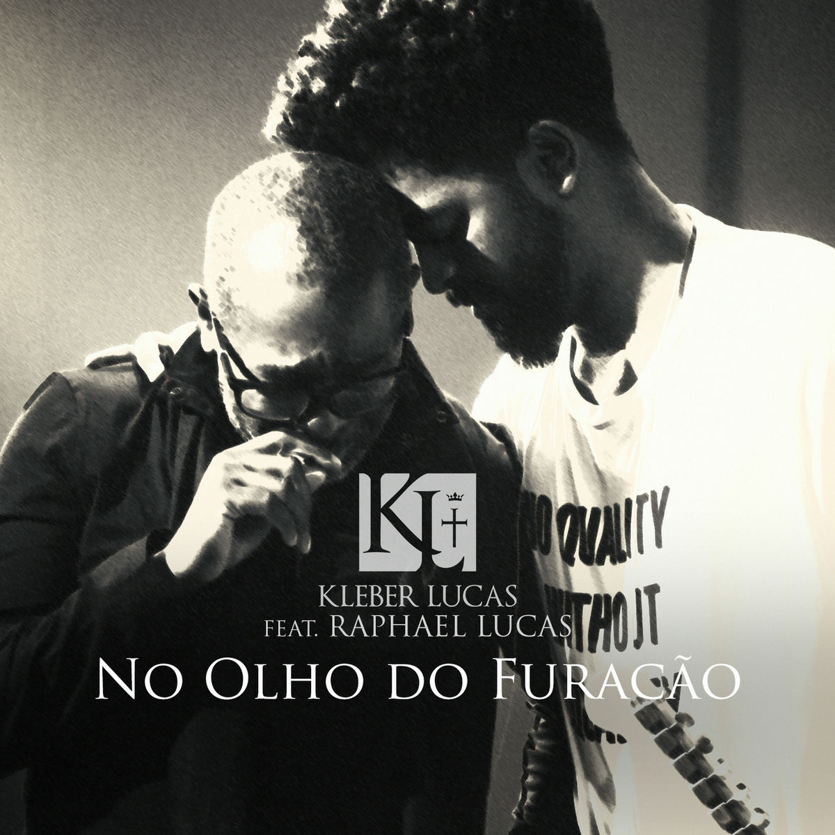 Album cover of No Olho do Furacão