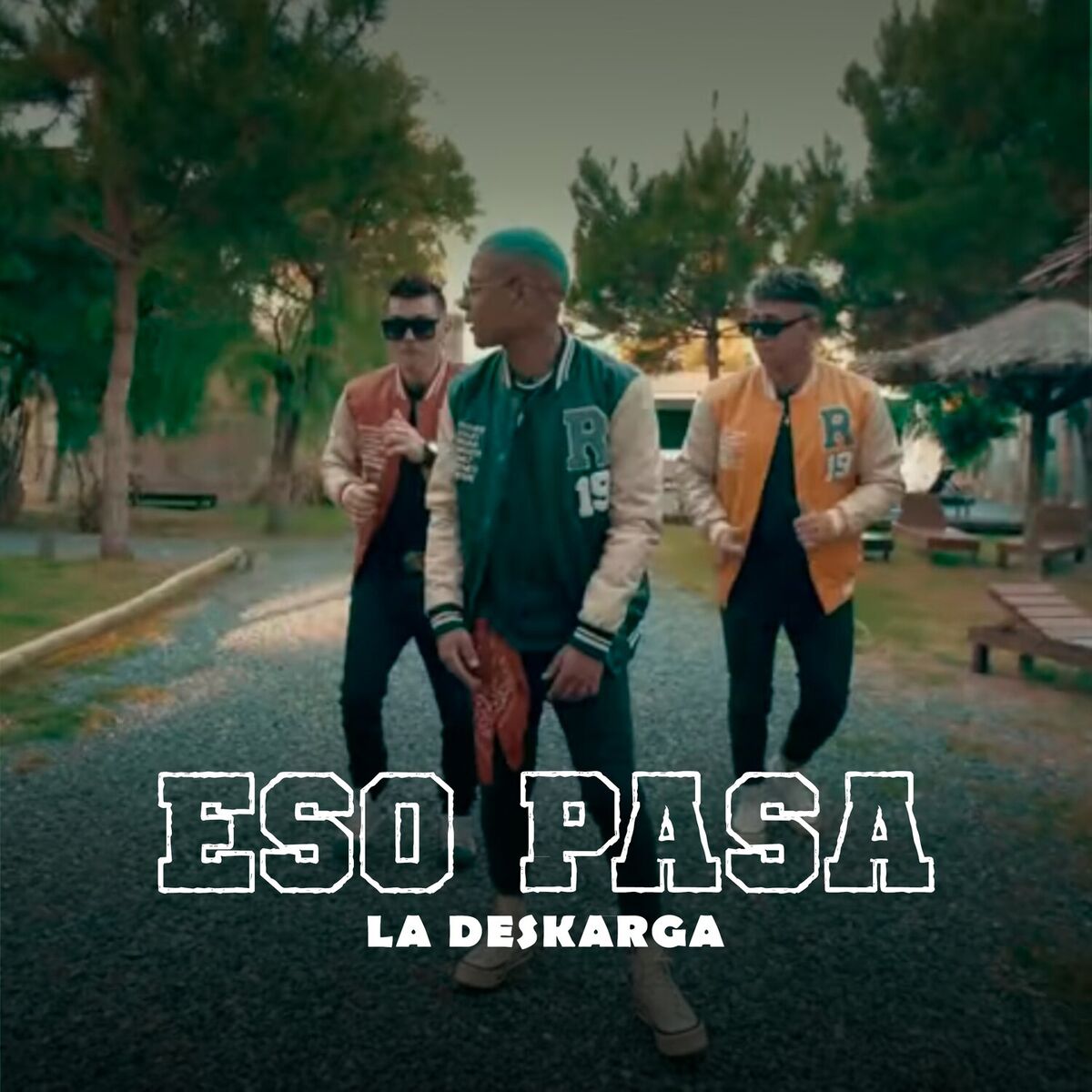Album cover of Eso Pasa