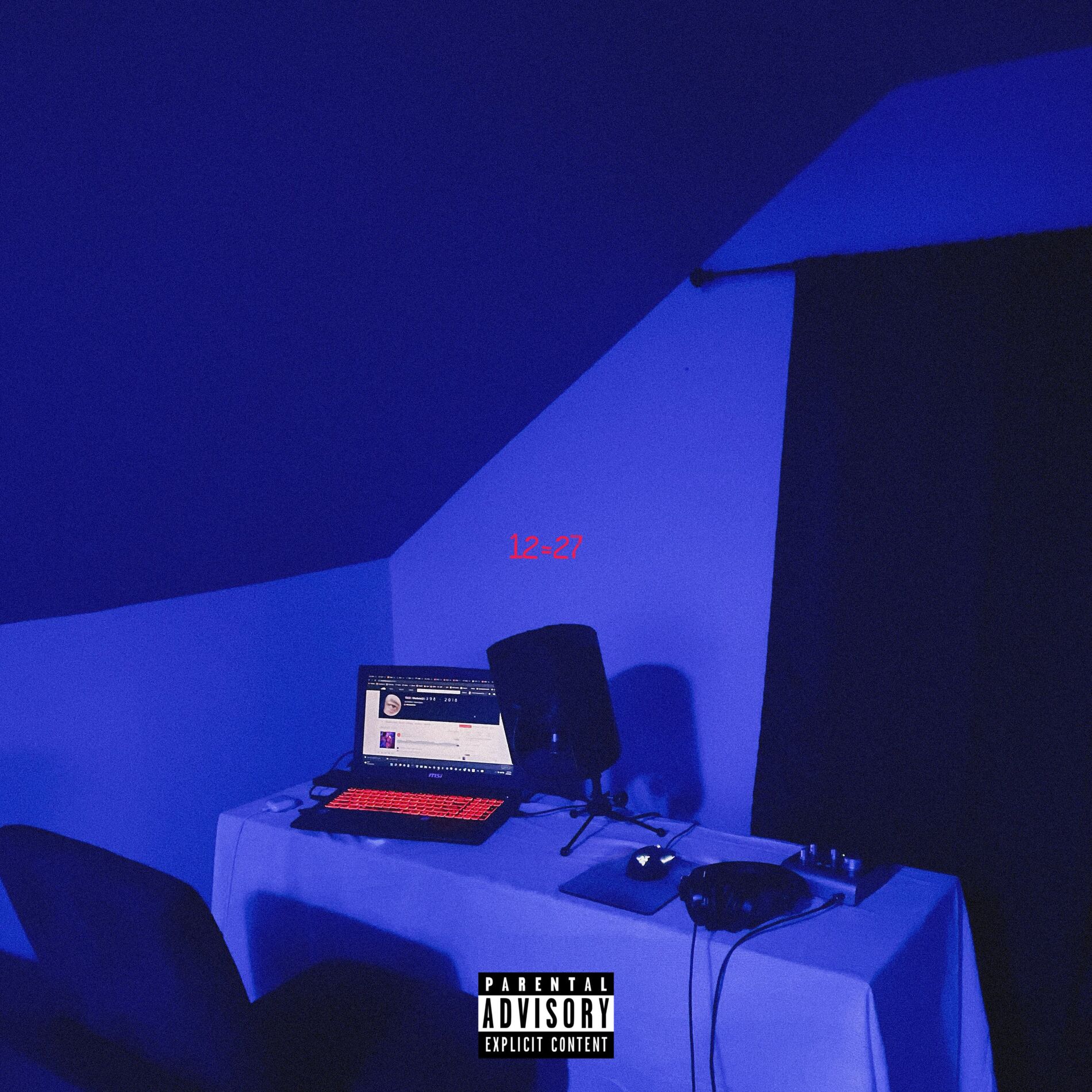 Album cover of DECEMBER.