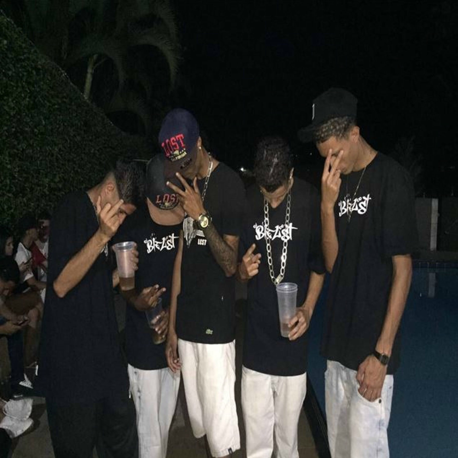 Album cover of VEM E BROTA AQUI NA BASE