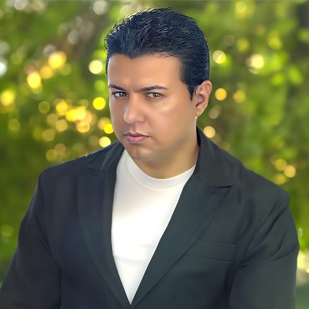 Picture of انت عايش جوه مني