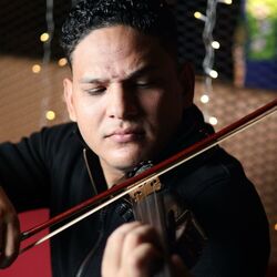 Cover of Contigo