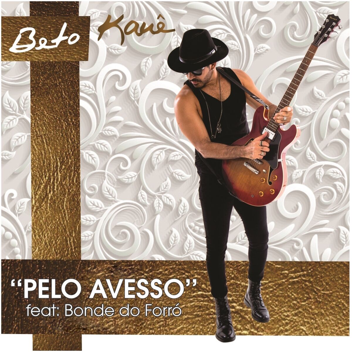 Album cover of Pelo Avesso