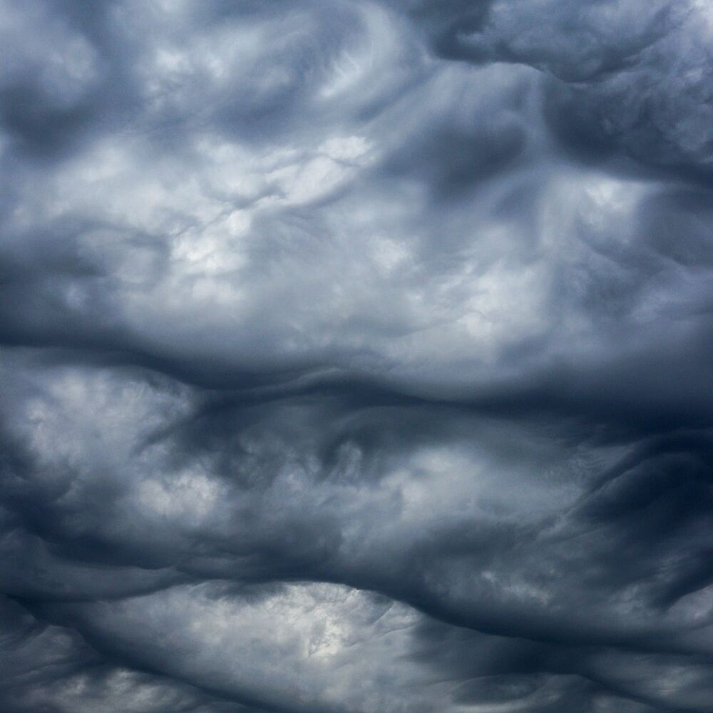 Picture of 1 Rainy Night: Calm Waves Resonance