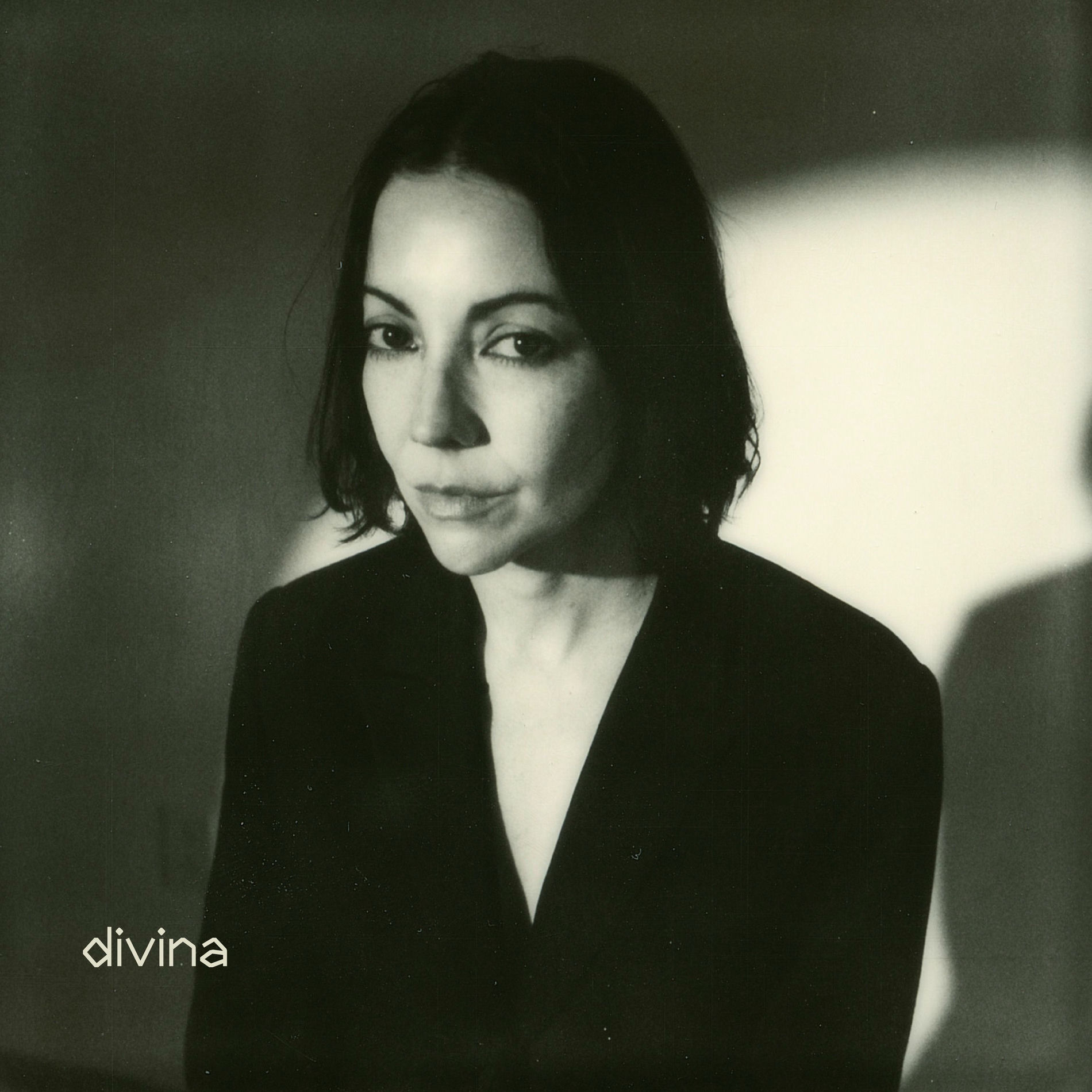 Album cover of divina