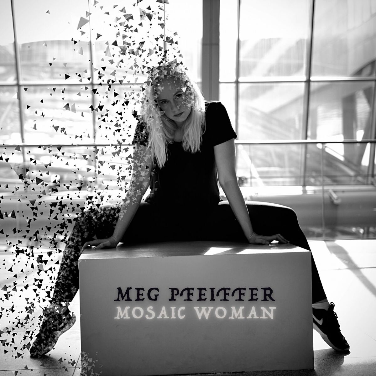 Album cover of Mosaic Woman
