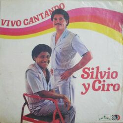 Cover of Vivo Cantando