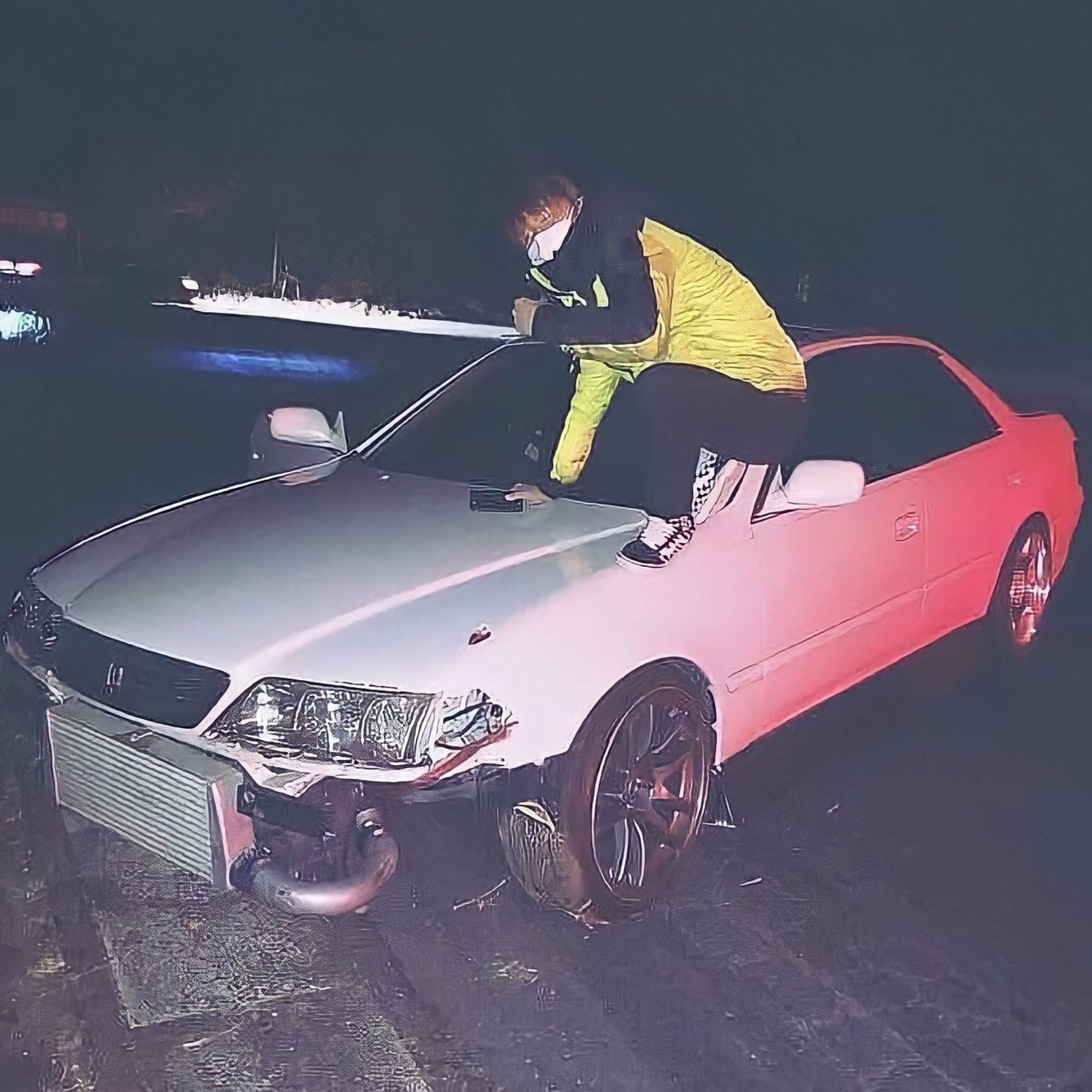 Album cover of ILLEGAL (feat. HUSSVRX)