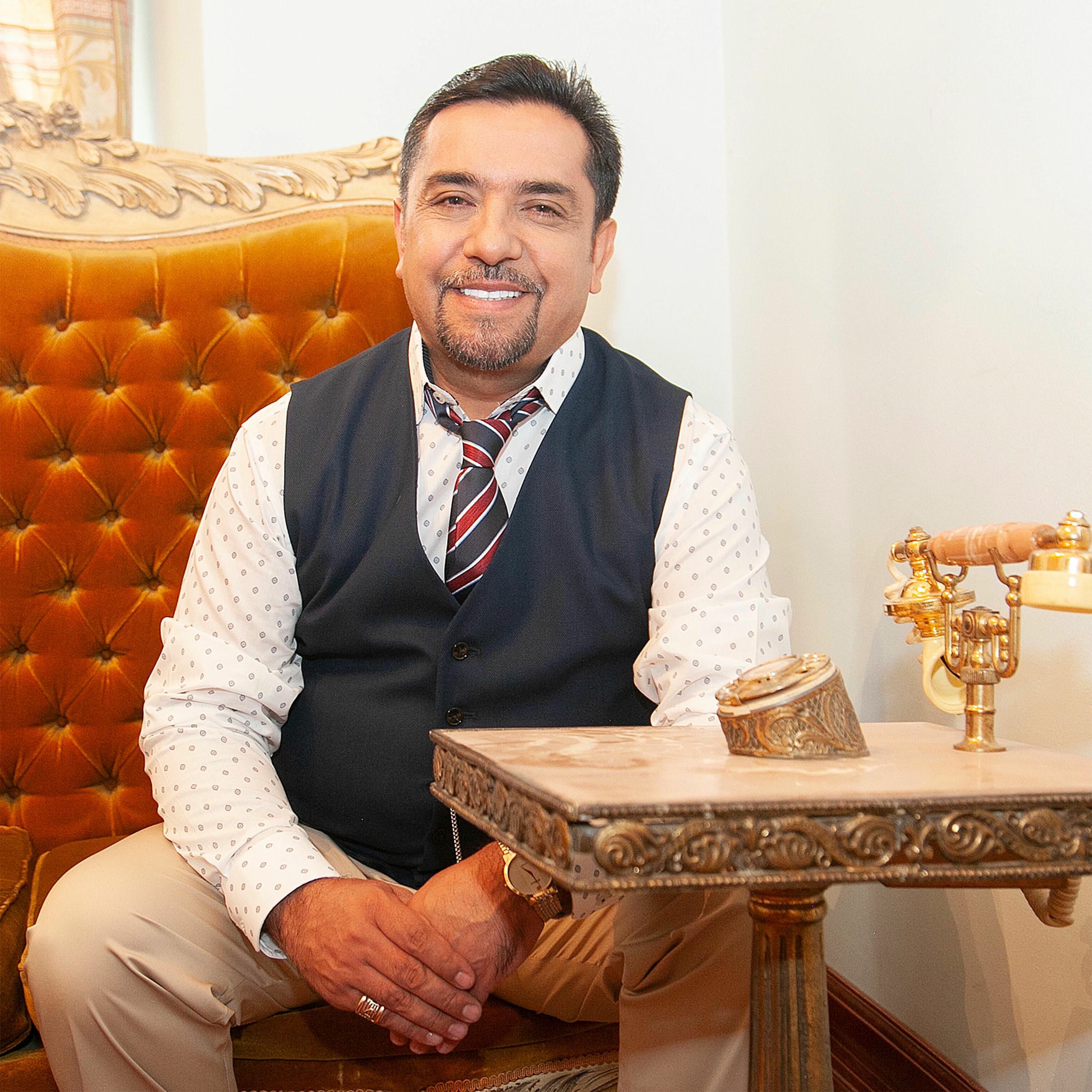 Album cover of Hecha a Mi Medida (feat. Tito Nieves)