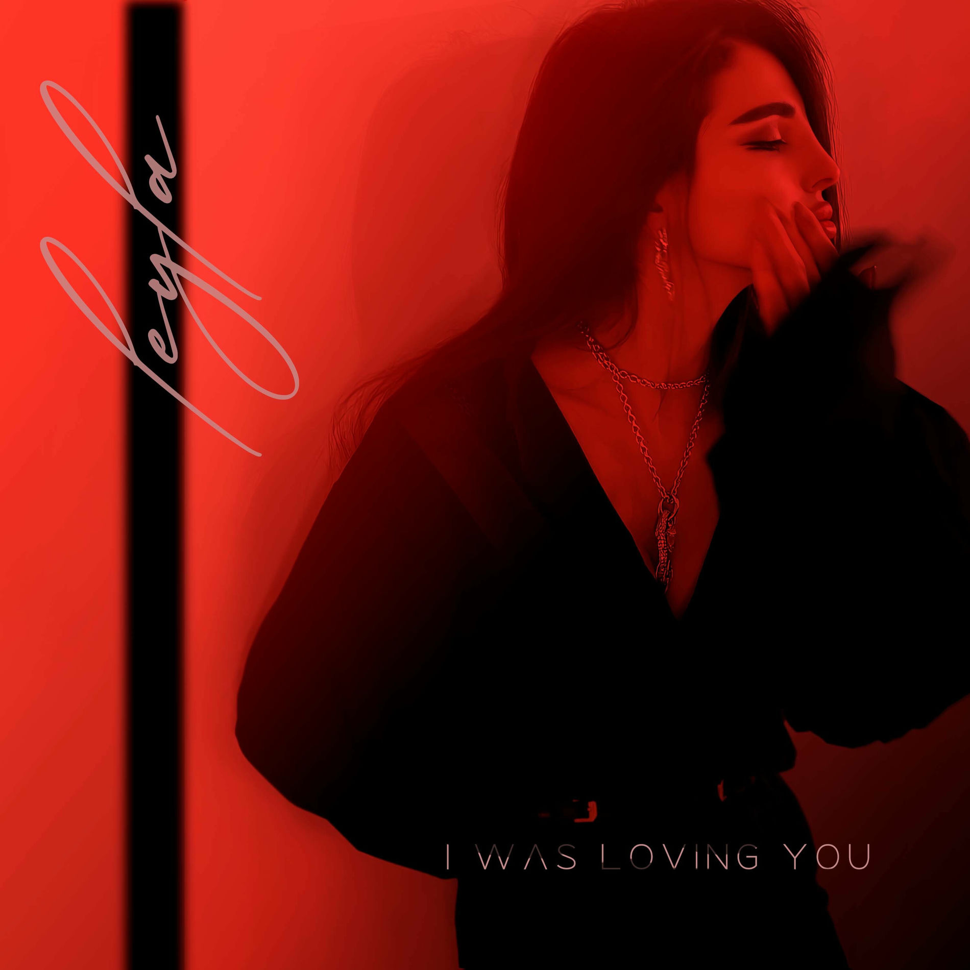 Yuqorida yuz va mushuk korsatdi