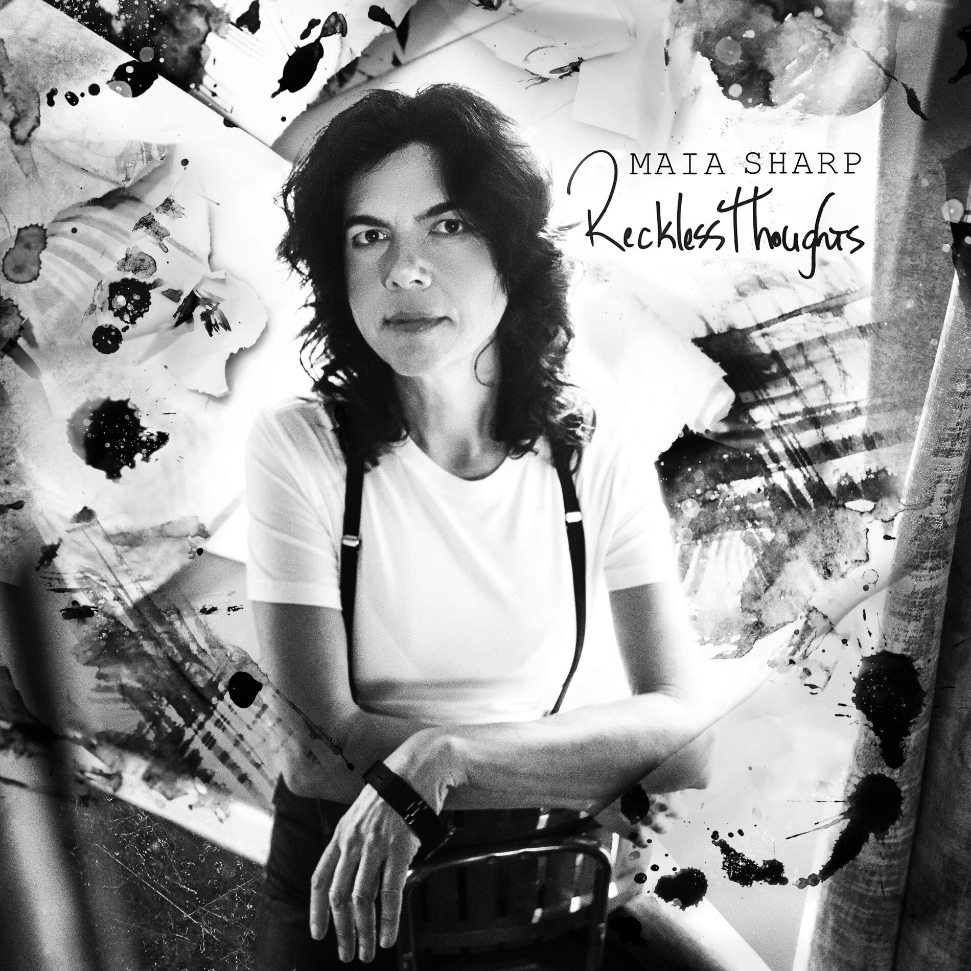 Album cover of She'll Let Herself Out