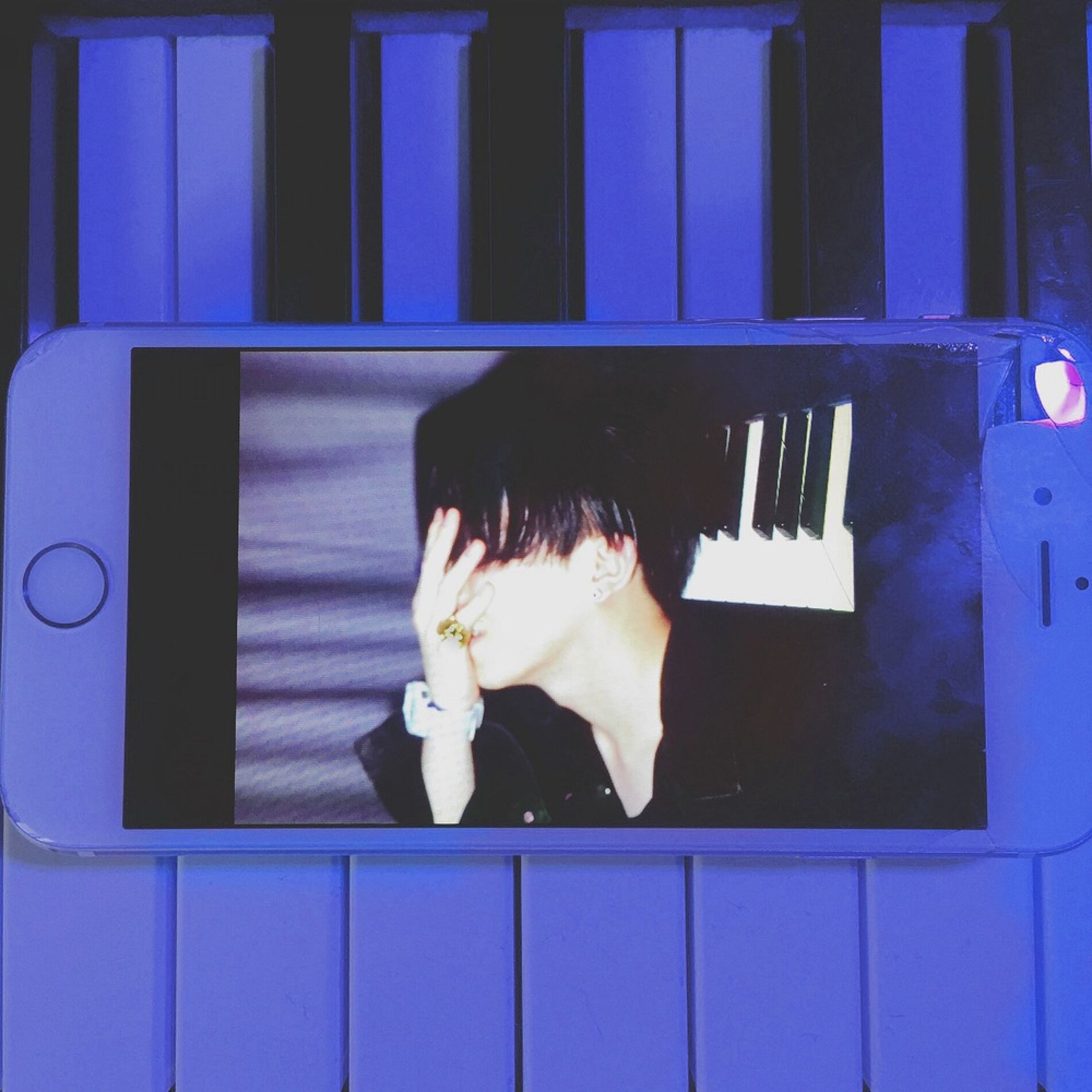 チャンモ (CHANGMO) / BOYHOOD (1集)［韓国 CD］ : 韓国音楽専門