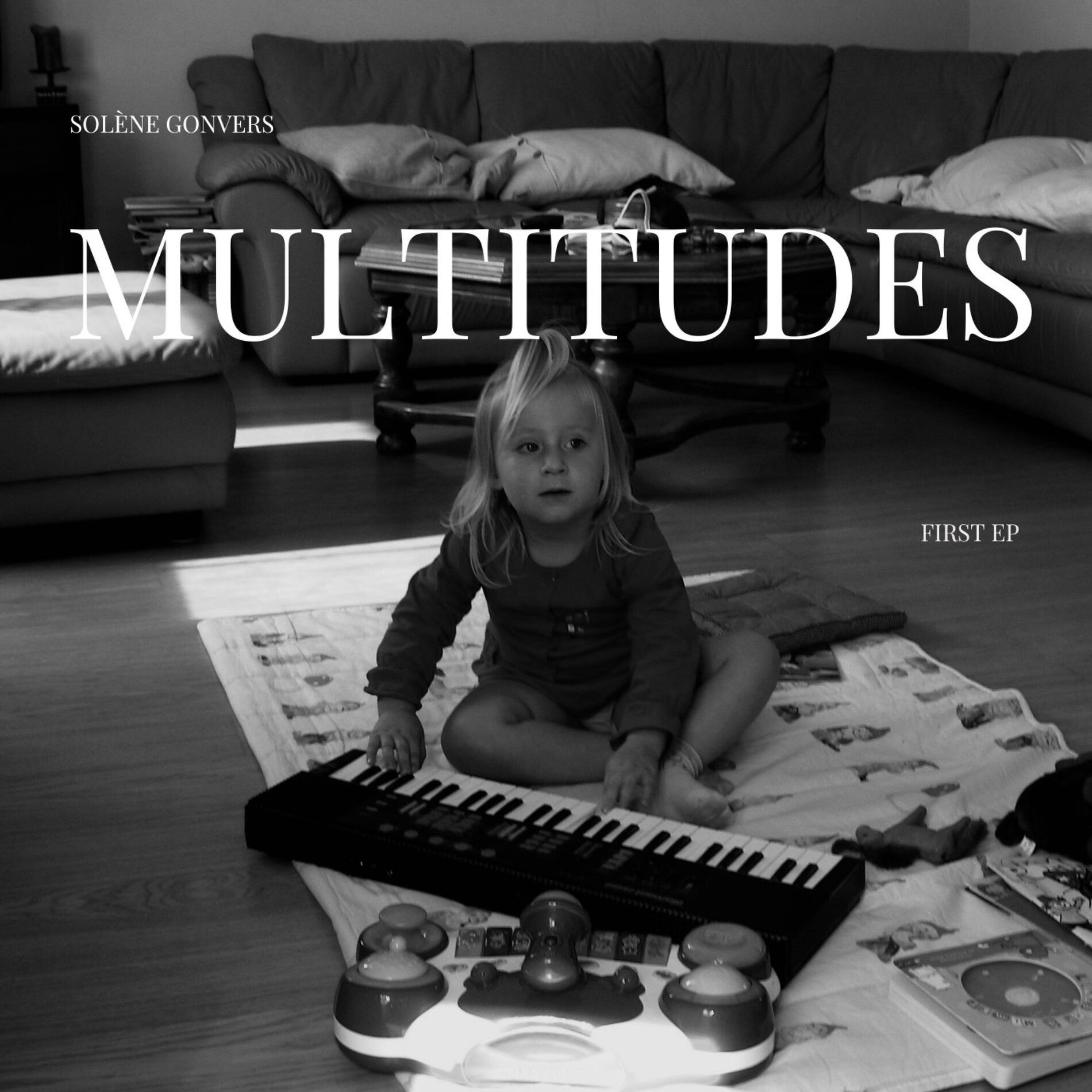 Album cover of MULTITUDES