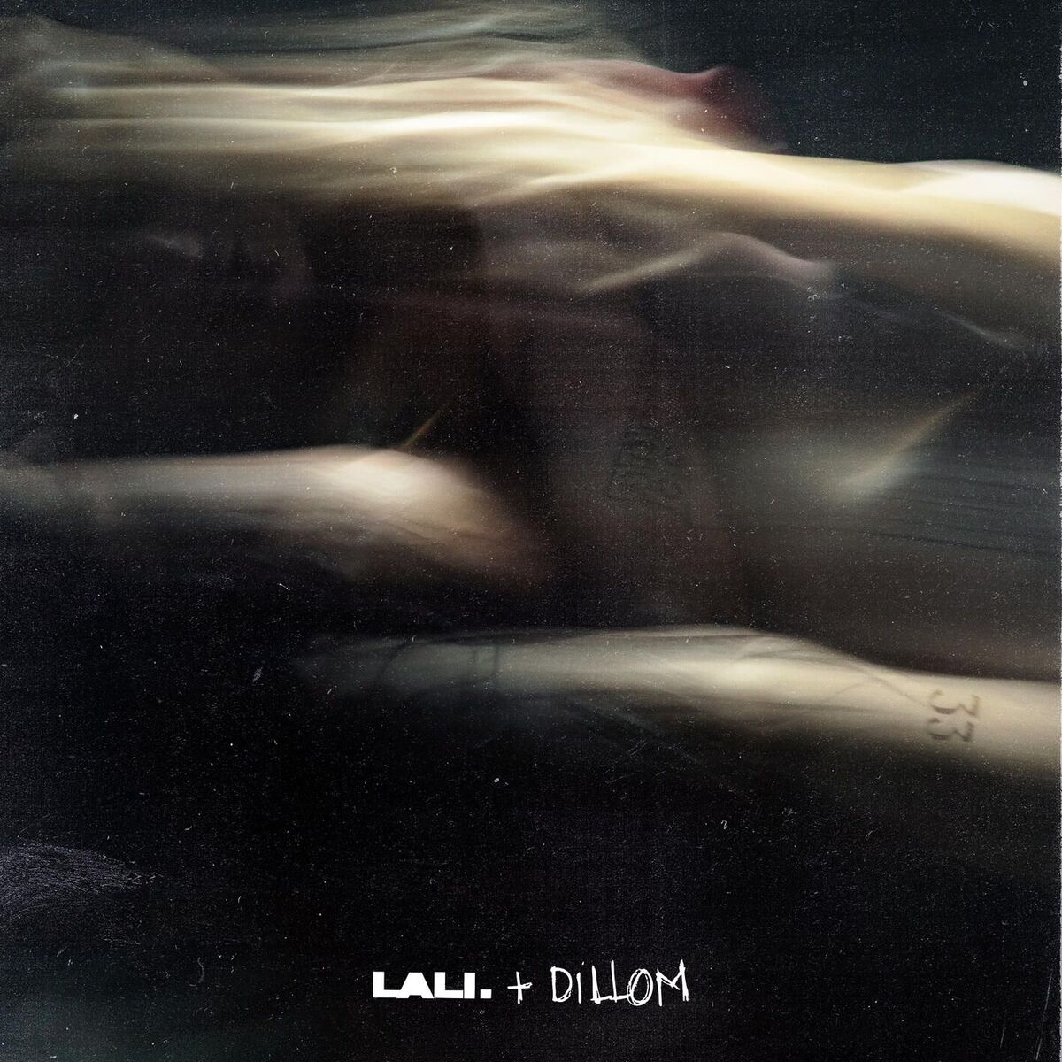 Album cover of 33