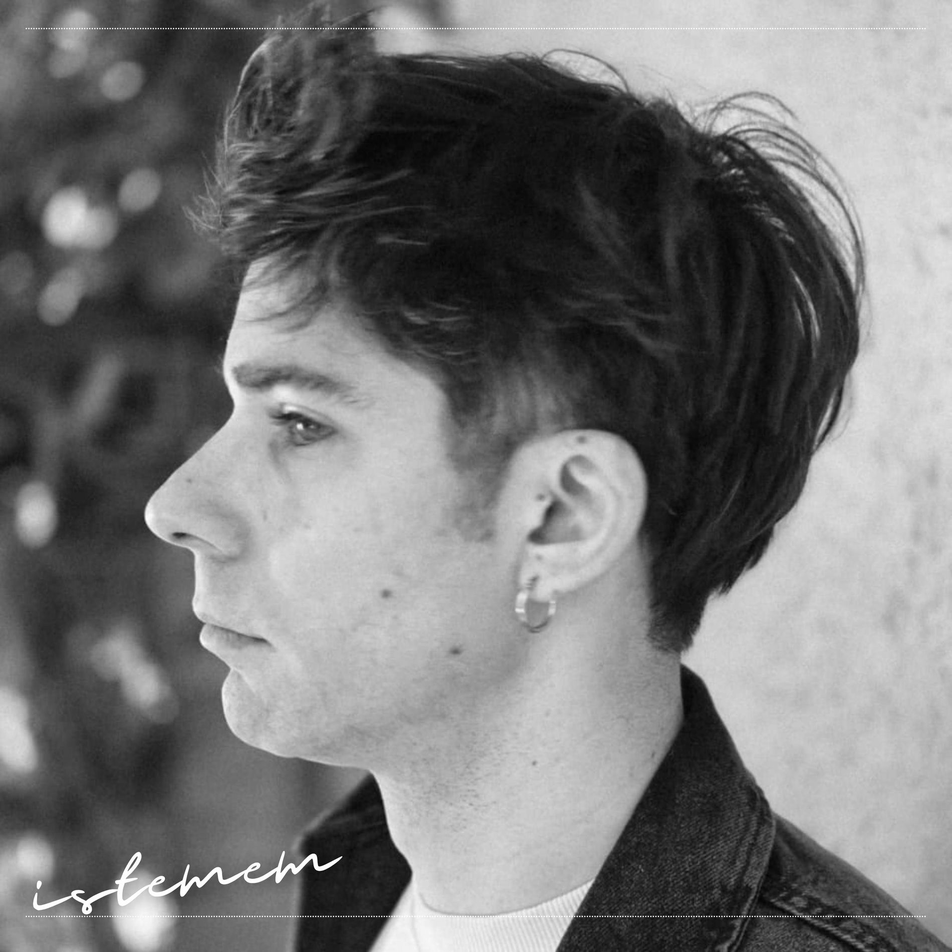 Album cover of İstemem