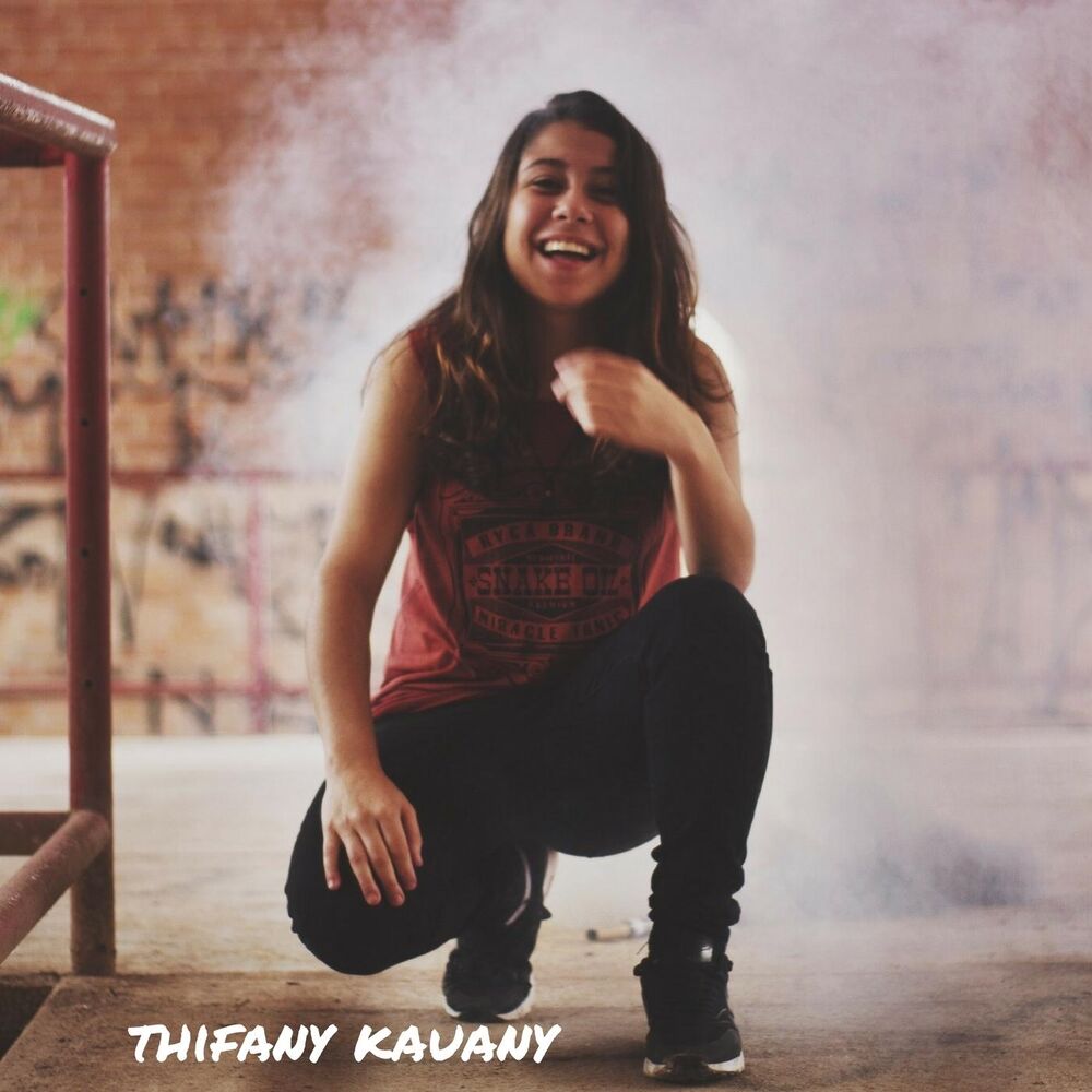 Picture of Thifany Kauany