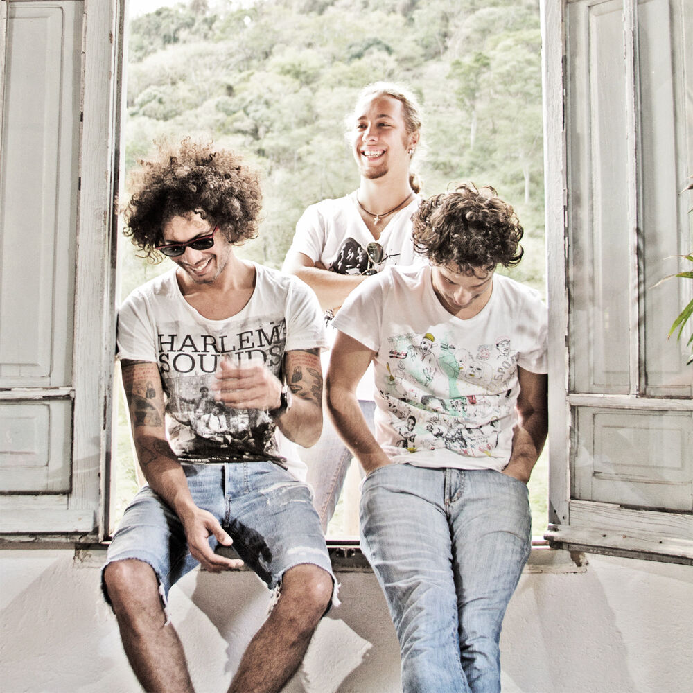 Picture of Três Músicas Sobre "Tenho Saudade, e Daí?"