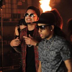 Cover of Faya (feat. Darrly)