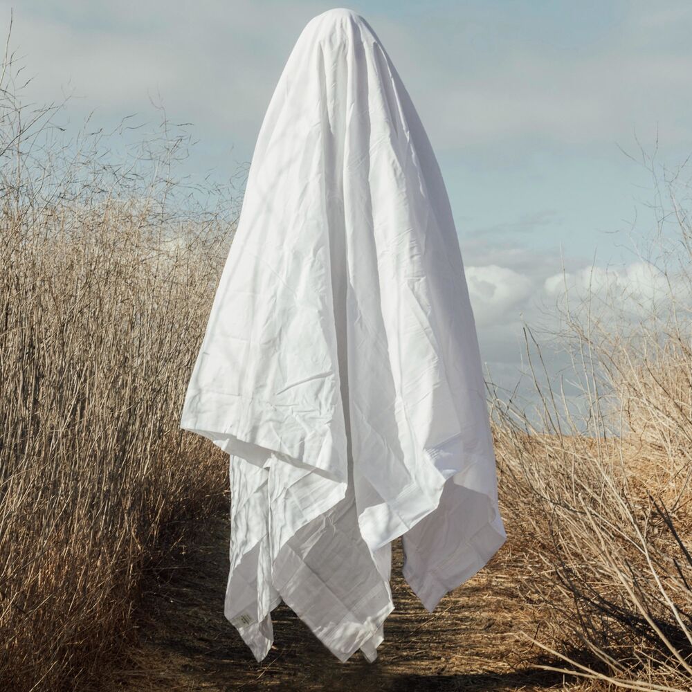 Picture of Ghost (feat. J3SS)