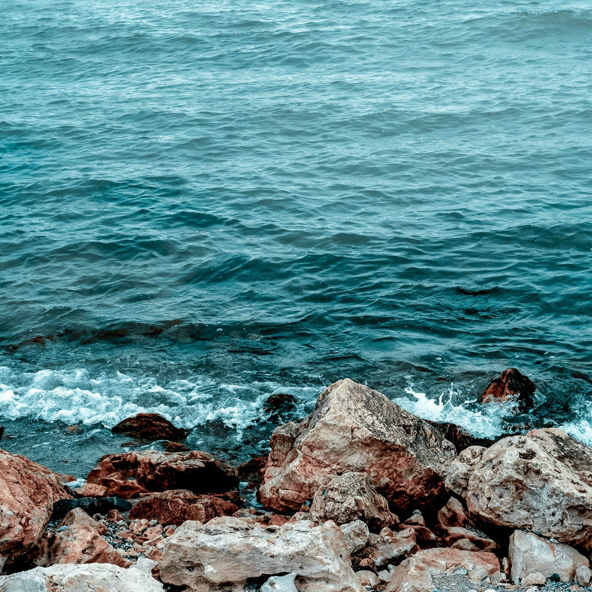 Album cover of ! ! Awe-Inspiring Waves ! !