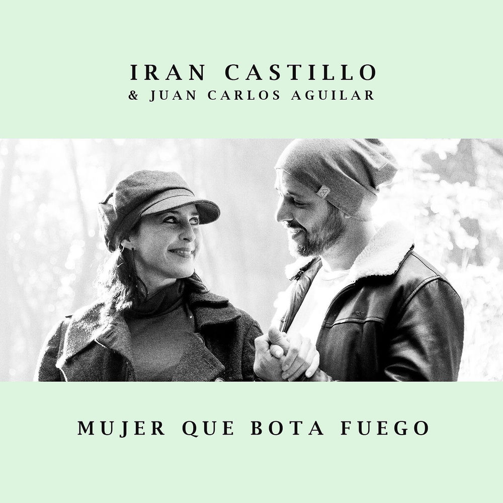Mujer Que Bota Fuego