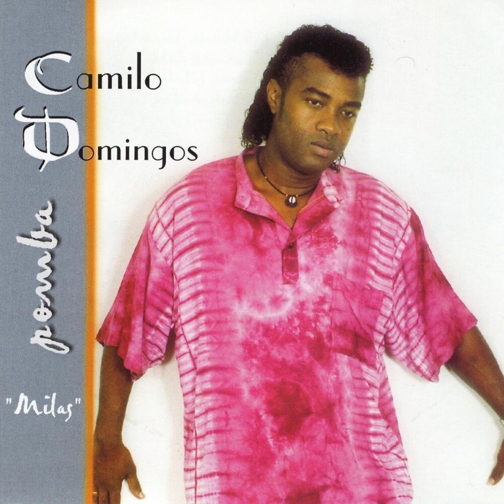 Picture of Pomba 'Miles'