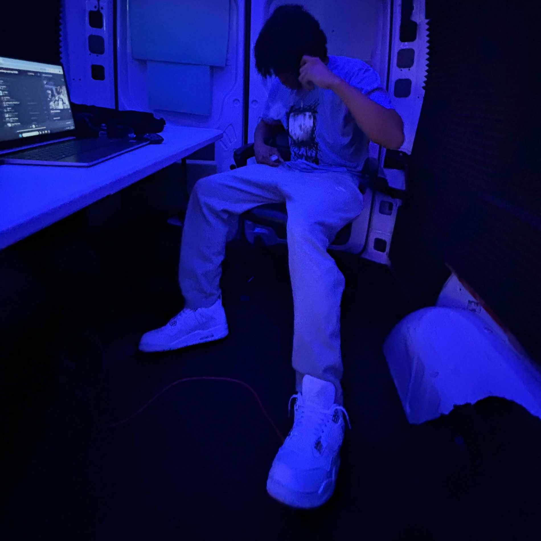 Album cover of fuck a license