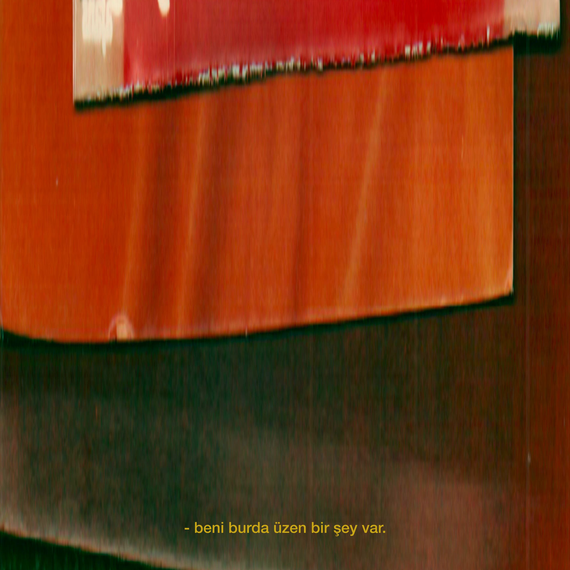 Album cover of beni burda üzen bir şey var.