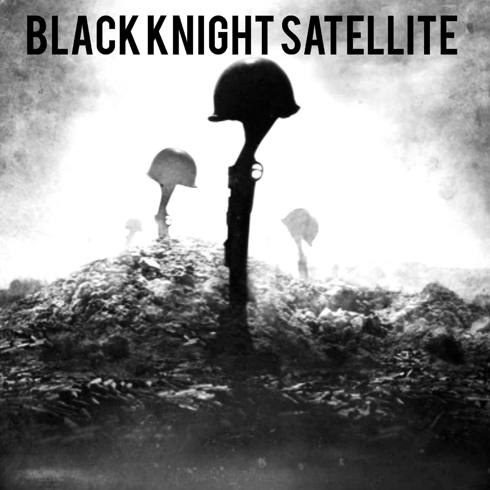 MEDICOM TOY - BE@RBRICK BLACK KNIGHT SATELLITE 100％ & 400％